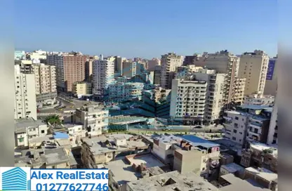 شقة - 3 غرف نوم - 2 حمامات للايجار في شارع عمر لطفي - سبورتنج - حي شرق - الاسكندرية