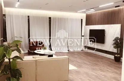 Apartment - 2 Bedrooms - 2 Bathrooms for sale in Lake View Residence - 5th Settlement Compounds - The 5th Settlement - New Cairo City - Cairo