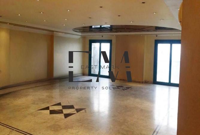 8173989 - Property Image 2