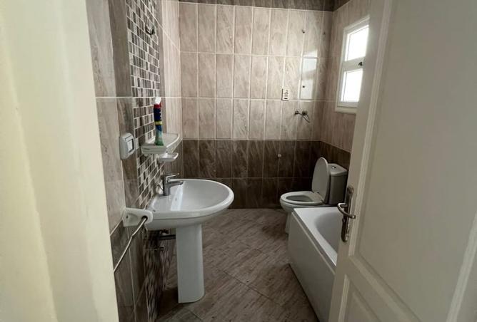 8323661 - Property Image 3