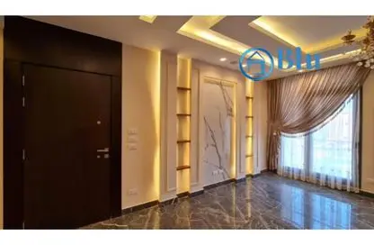 Apartment - 2 Bedrooms - 2 Bathrooms for sale in Eastown - 5th Settlement Compounds - The 5th Settlement - New Cairo City - Cairo
