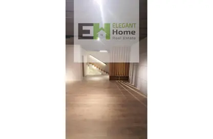 Duplex - 3 Bedrooms - 4 Bathrooms for rent in Eastown - 5th Settlement Compounds - The 5th Settlement - New Cairo City - Cairo