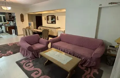 Apartment - 3 Bedrooms - 2 Bathrooms for sale in Hayati Residence - North Investors Area - New Cairo City - Cairo