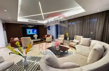 تاون هاوس - 3 غرف نوم - 2 حمامات للبيع في ويستاون - كمبوندات الشيخ زايد - الشيخ زايد - الجيزة