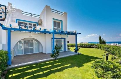 Chalet - 2 Bedrooms - 2 Bathrooms for sale in Mountain View - Ras Al Hekma - North Coast