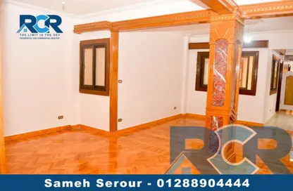 شقة - 4 غرف نوم - 2 حمامات للايجار في كفر عبده - رشدي - حي شرق - الاسكندرية