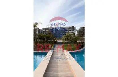Apartment - 3 Bedrooms - 3 Bathrooms for sale in Sun Capital - Fayoum Desert road - 6 October City - Giza