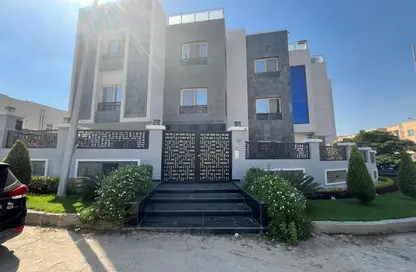 Apartment - 3 Bedrooms - 2 Bathrooms for rent in 7th District - Sheikh Zayed City - Giza