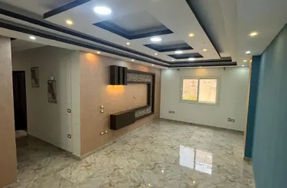 Apartment - 3 Bedrooms - 2 Bathrooms for rent in 16th District - Sheikh Zayed City - Giza