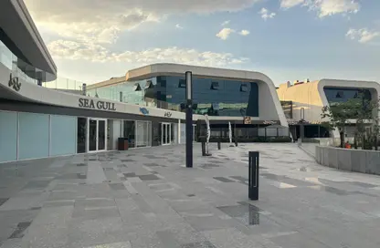 محل تجاري - استوديو - 2 حمامات للبيع في سنترادا هاب - محور 26 يوليو - مدينة 6 أكتوبر - الجيزة