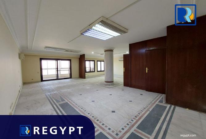 7953837 - الصورة الرئيسية للعقار