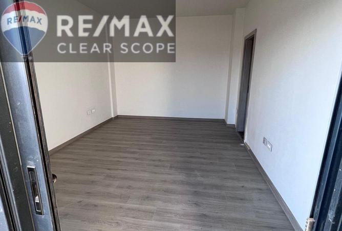 8230893 - Property Image 3