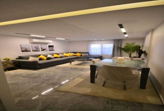 8062213 - Property Image 2