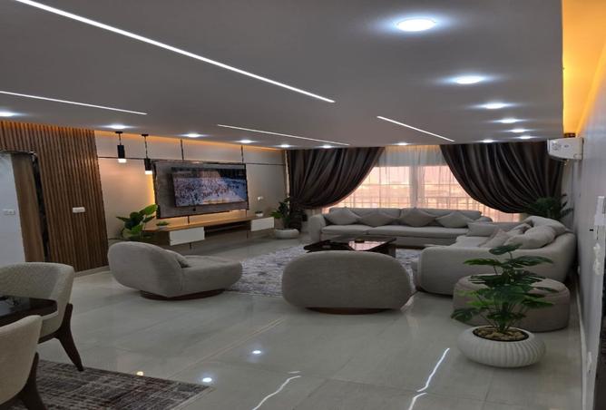 8407884 - Property Main Image