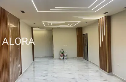 Apartment - 3 Bedrooms - 3 Bathrooms for sale in Al Bostan St. - 9th District - Sheikh Zayed City - Giza