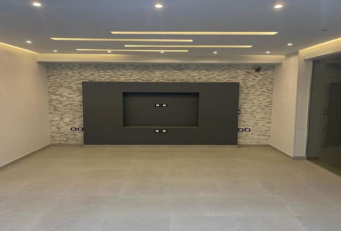 8366512 - صورة العقار 2