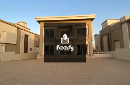 فيلا - 5 غرف نوم - 5 حمامات للبيع في كايرو فيستيفال سيتى - المستثمرين الشمالية - مدينة القاهرة الجديدة - القاهرة