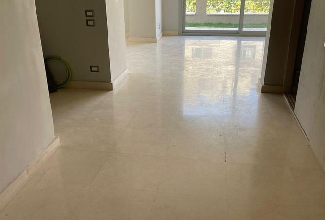 8312390 - Property Image 2