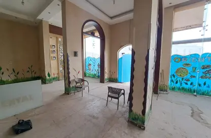 محل تجاري - استوديو - 2 حمامات للبيع في بيفرلي هيلز - كمبوندات الشيخ زايد - الشيخ زايد - الجيزة