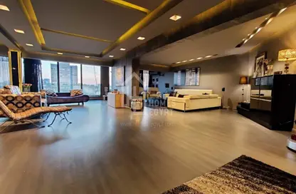 Apartment - 2 Bedrooms - 2 Bathrooms for rent in Ahmed Heshmat St. - Zamalek - Cairo