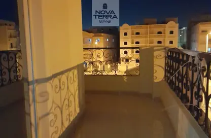 Apartment - 3 Bedrooms - 2 Bathrooms for sale in 16th District - Sheikh Zayed City - Giza