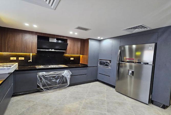 8033639 - Property Image 3