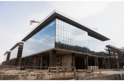 Office Space - Studio - 1 Bathroom for sale in Golden Gate - South Teseen St. - The 5th Settlement - New Cairo City - Cairo