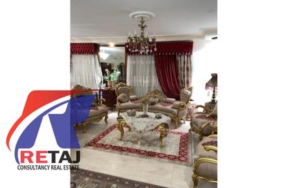 شقة - 3 غرف نوم - 2 حمامات للبيع في شارع محيي الدين عبد الحميد - المنطقة الثامنة - مدينة نصر - القاهرة