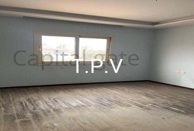 8108718 - Property Image 2