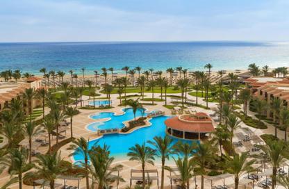Chalet - 2 Bedrooms - 2 Bathrooms for sale in Hacienda West - Ras Al Hekma - North Coast