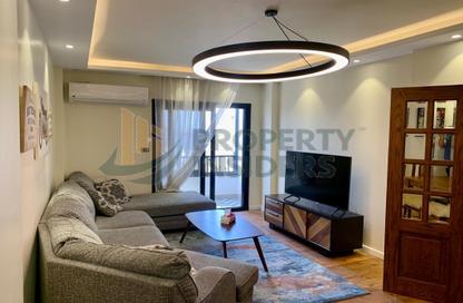Apartment - 2 Bedrooms - 2 Bathrooms for rent in Mosadak St. - Dokki - Giza