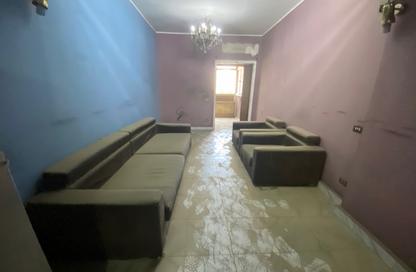 Apartment - 2 Bedrooms - 1 Bathroom for sale in King Faisal St. - El Talbia - Faisal - Hay El Haram - Giza