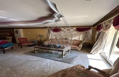 شقة - 3 غرف نوم - 2 حمامات للبيع في حى اسكان الجامعه الامريكية - كمبوندات التجمع الخامس - التجمع الخامس - مدينة القاهرة الجديدة - القاهرة