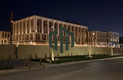 طابق كامل - استوديو - 5 حمامات للايجار في ميفيدا - كمبوندات التجمع الخامس - التجمع الخامس - مدينة القاهرة الجديدة - القاهرة