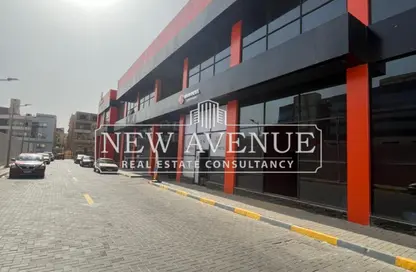 Retail - Studio - 3 Bathrooms for rent in Al Sadat Axis - The 1st Settlement - New Cairo City - Cairo