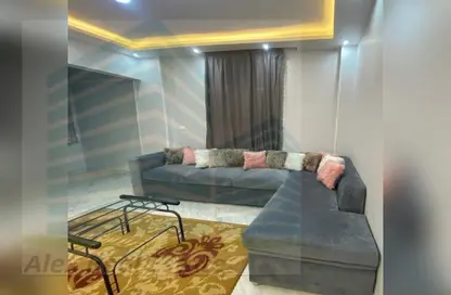 Apartment - 2 Bedrooms - 2 Bathrooms for rent in Abdel Salam Aref St. - Laurent - Hay Sharq - Alexandria