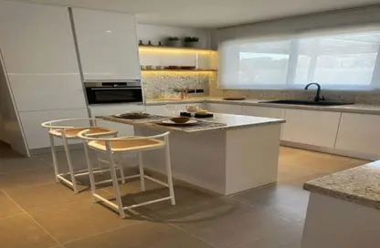 Apartment - 3 Bedrooms - 3 Bathrooms for sale in Swan Lake West - 6 October Compounds - 6 October City - Giza