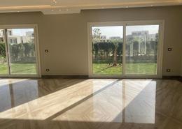 فيلا - 5 غرف نوم - 5 حمامات for للايجار in ذا كراون - طريق مصر اسكندرية الصحراوي - مدينة 6 أكتوبر - الجيزة