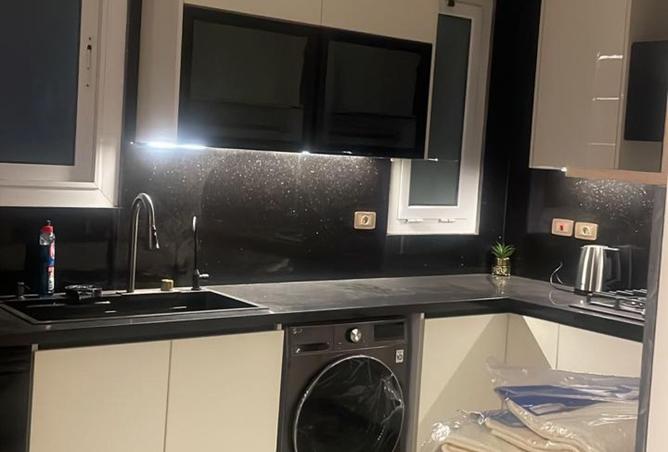 8232363 - Property Image 3