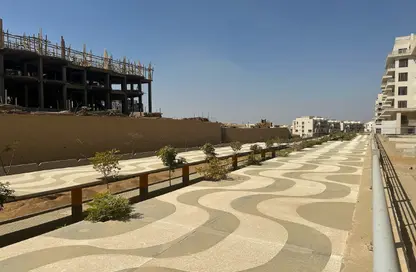 Villa - 4 Bedrooms - 4 Bathrooms for sale in Mountain View iCity - 5th Settlement Compounds - The 5th Settlement - New Cairo City - Cairo