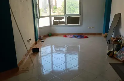 Apartment - 2 Bedrooms - 5 Bathrooms for sale in Zahraa Madinat Nasr - Nasr City - Cairo
