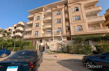 Apartment - 3 Bedrooms - 2 Bathrooms for sale in 1st Neighborhood - 5th Area - Shorouk City - Cairo