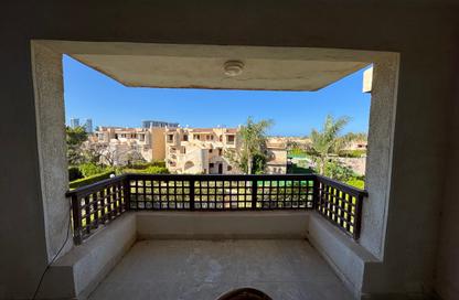 Chalet - 2 Bedrooms - 2 Bathrooms for sale in Marina 4 - Marina - Al Alamein - North Coast
