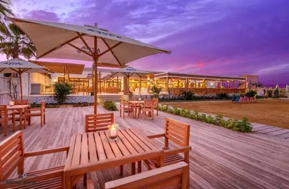 Chalet - 2 Bedrooms - 3 Bathrooms for sale in Azha North - Ras Al Hekma - North Coast