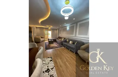 Apartment - 2 Bedrooms - 1 Bathroom for rent in El Rehab Extension - Al Rehab - New Cairo City - Cairo