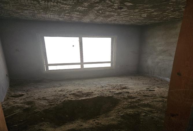 8073255 - Property Image 2