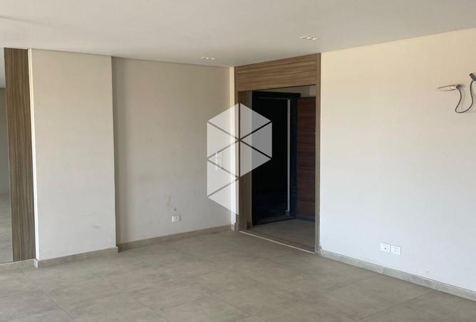 8439712 - Property Image 3