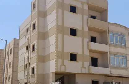 بناية كاملة - 8 غرف نوم - 7 حمامات للبيع في الحي السادس - مدينة بدر - القاهرة