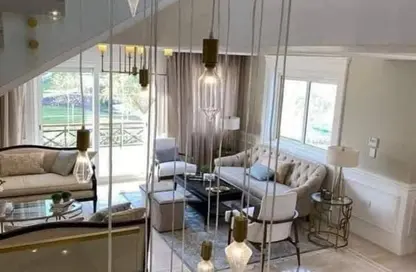 منزل مزدوج - 3 غرف نوم - 3 حمامات للبيع في كمبوند اب فيل - طريق مصر اسكندرية الصحراوي - مدينة 6 أكتوبر - الجيزة