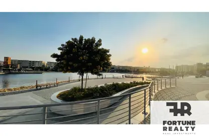 Office Space - Studio - 2 Bathrooms for rent in Mivida - 5th Settlement Compounds - The 5th Settlement - New Cairo City - Cairo